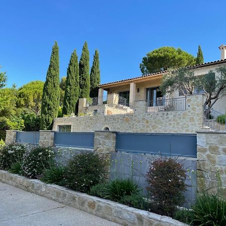 Magnifique Villa Avec Piscine A Debordement A Maussane Les Alpilles Exterior foto