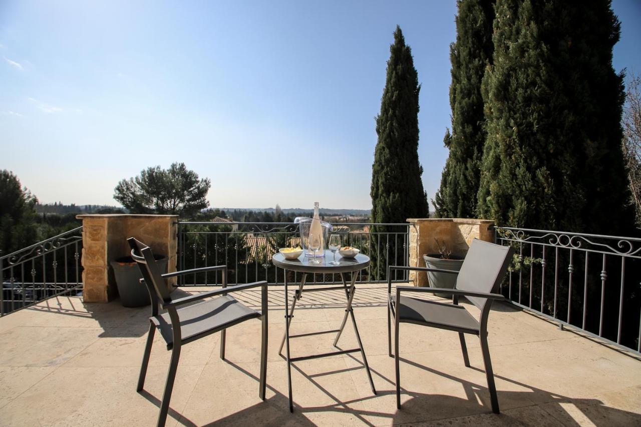 Magnifique Villa Avec Piscine A Debordement A Maussane Les Alpilles Exterior foto
